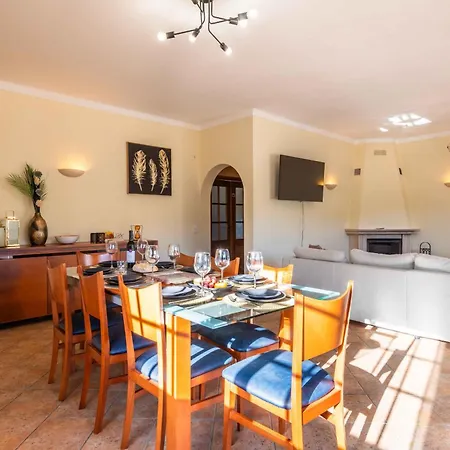 Villa Amina By Portucasa Porches (Algarve)