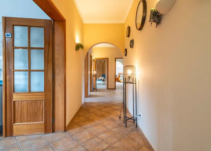 Villa Amina By Portucasa