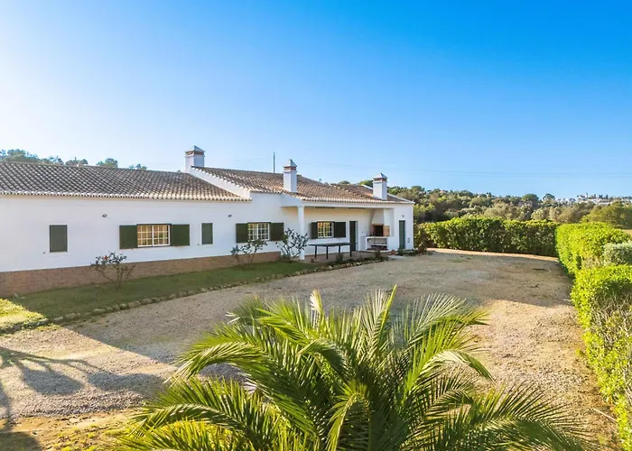 Villa Amina By Portucasa Porches (Algarve)
